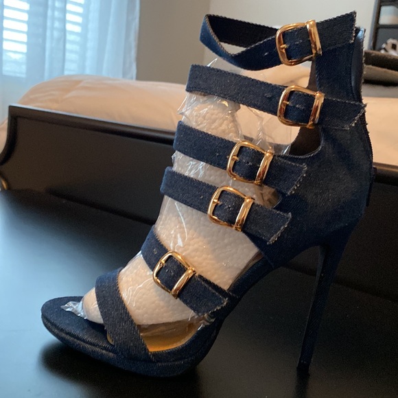 Shoes for sale size 10 and 11. Some never worn. - Picture 2 of 5